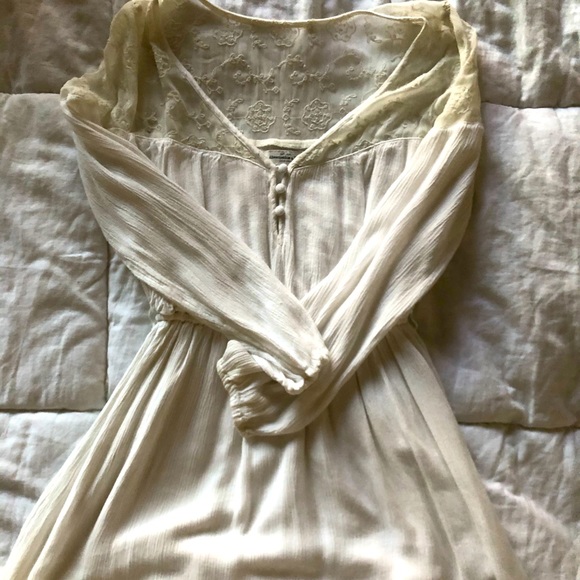 Abercrombie & Fitch Dresses & Skirts - Abercrombie and Fitch white dress